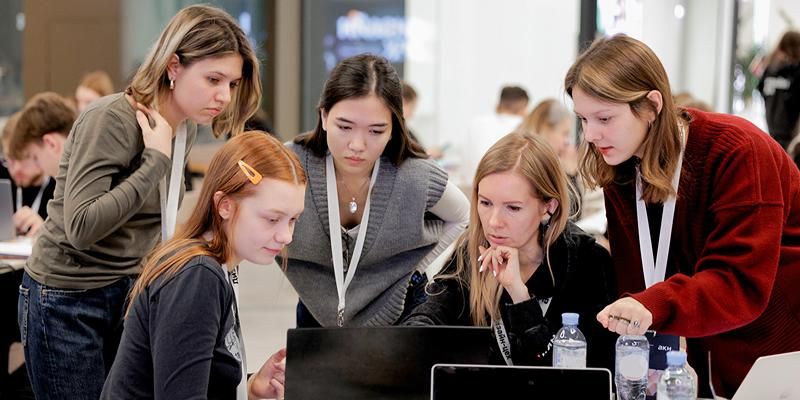 Футболки, игрушки и блокноты: участники конкурса «Дизайн-цех» разработают сувенирную продукцию для столичных музеев