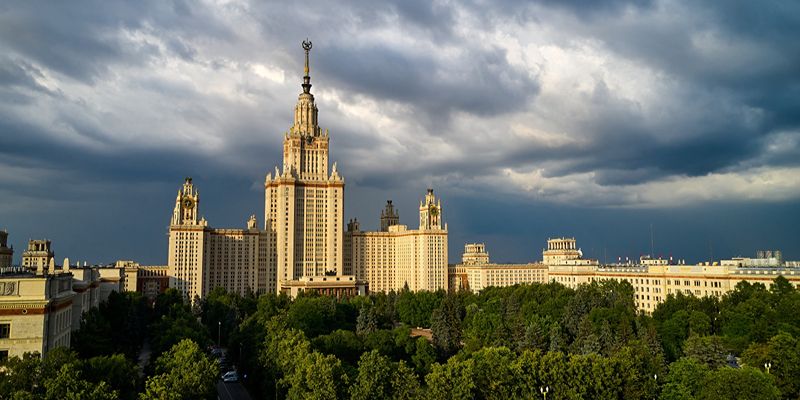 Дождь, гроза и ветер: в Москве ухудшится погода