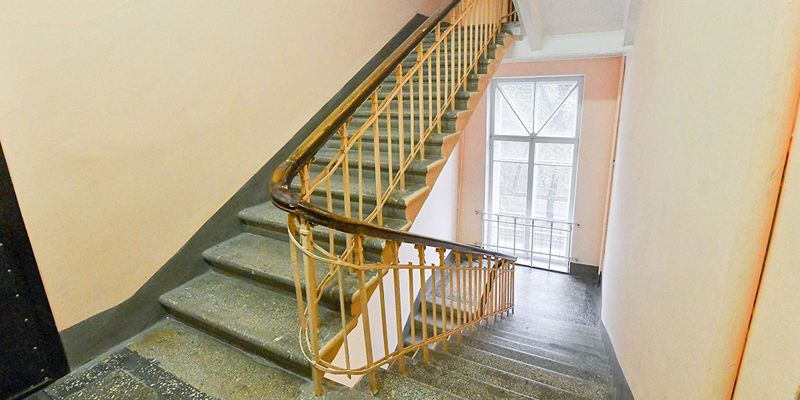 Более 14,7 тысячи подъездов жилых домов отремонтируют в Москве в этом году