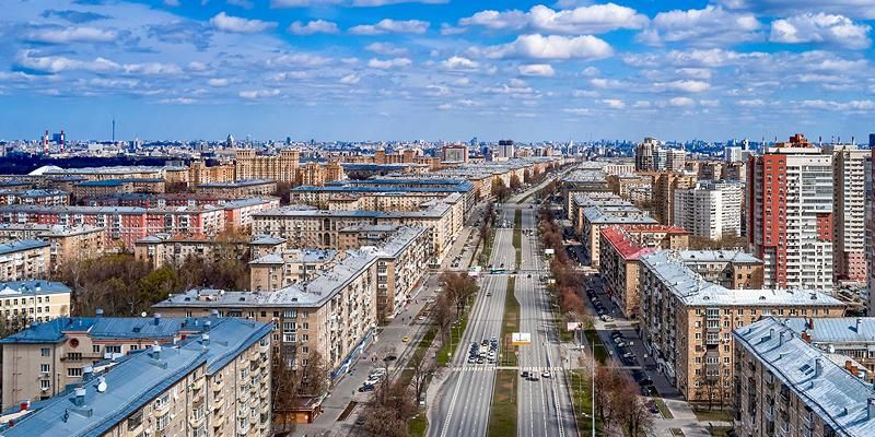 На открытые аукционы выставили два помещения для бизнеса в Ломоносовском районе