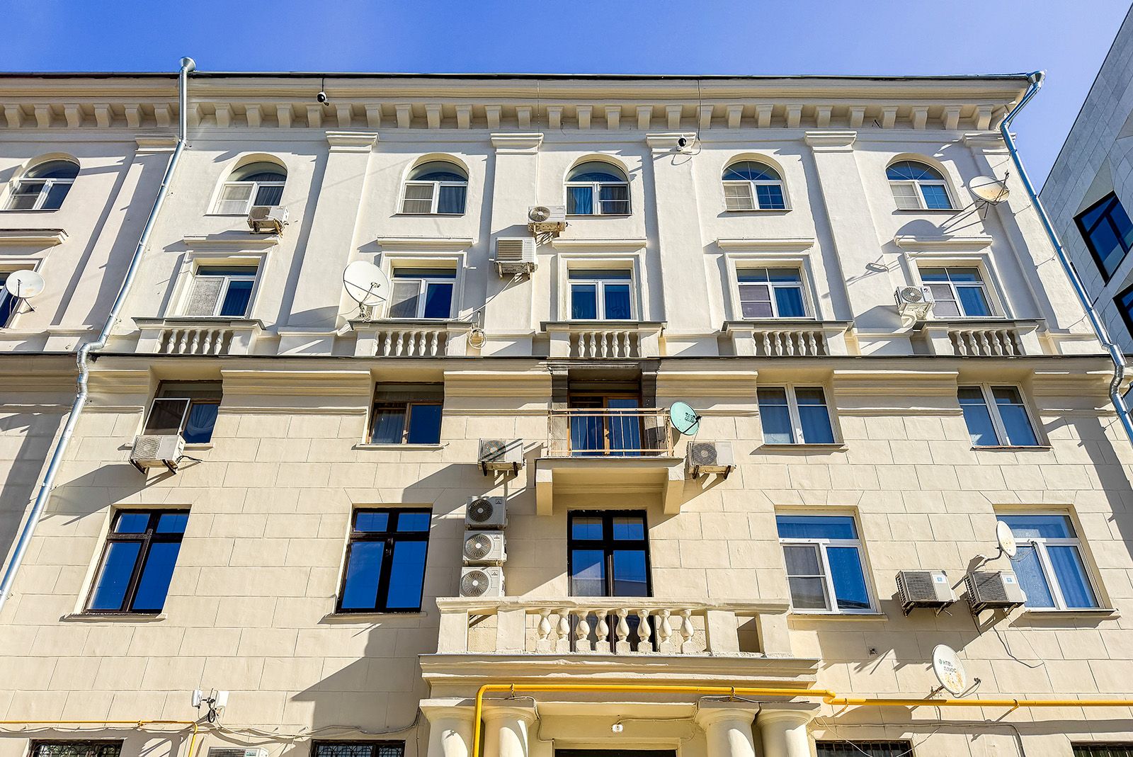 В Москве капитально ремонтируют три дома в стиле неоклассицизма