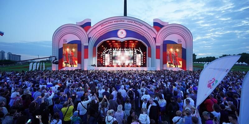 Юбилейный фестиваль «Русское поле» в Москве собрал гостей из 62 регионов России