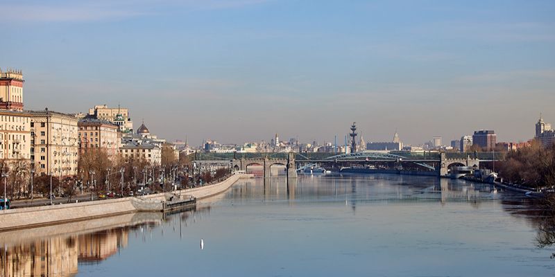 В преддверии весеннего половодья в Москве усилен контроль за тоннелями, причалами и набережными