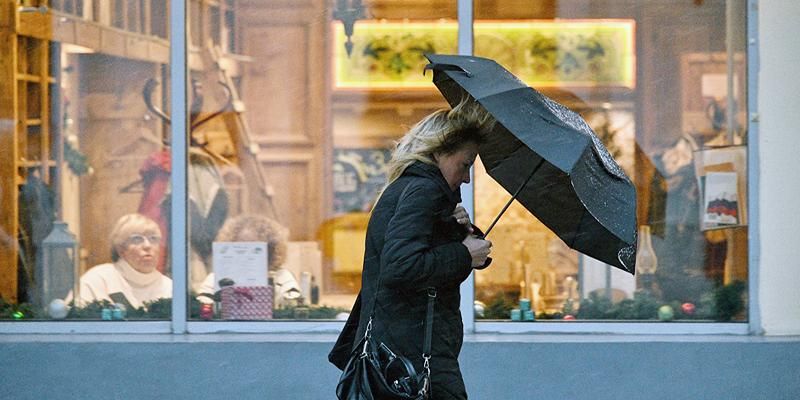 Сильный ветер и мокрый снег ожидаются в столице 9 апреля