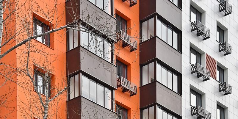Более 40 новостроек по программе реновации обеспечили электроэнергией в этом году