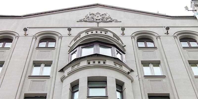 В столице ремонтируют жилые дома, попавшие в кадр известных фильмов