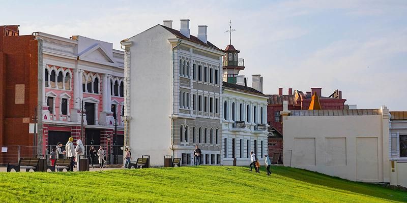 Пой как звезда, рисуй как художник: как провести выходные в кинопарке «Москино»