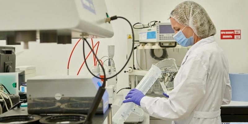 Столичное фармпредприятие увеличило выпуск продукции в приоритетных сегментах с начала года