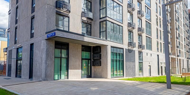На торги выставили три коммерческих помещения на Сиреневом бульваре