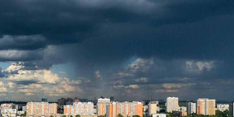 Ливень и гроза: в Москве ухудшится погода
