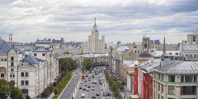 Москвичей предупреждают о дожде и сильном ветре