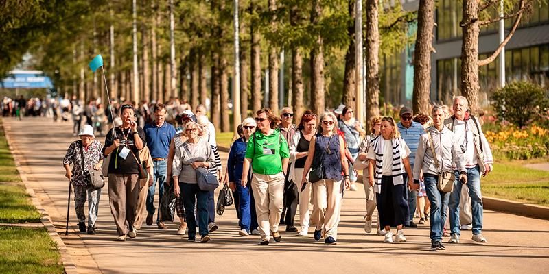 Новую экскурсию в кинопарке «Москино» ведут на русском жестовом языке