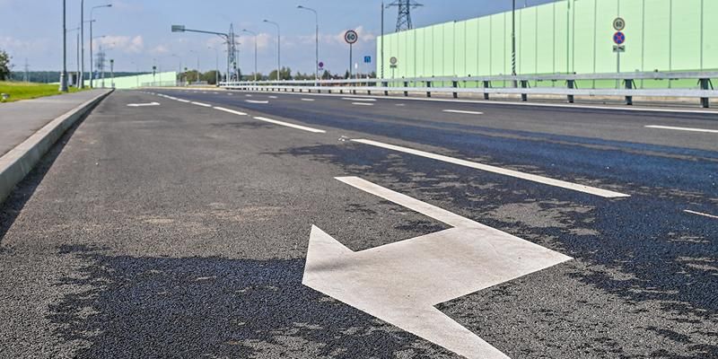 В районе Щербинка продолжается строительство автомобильной дороги