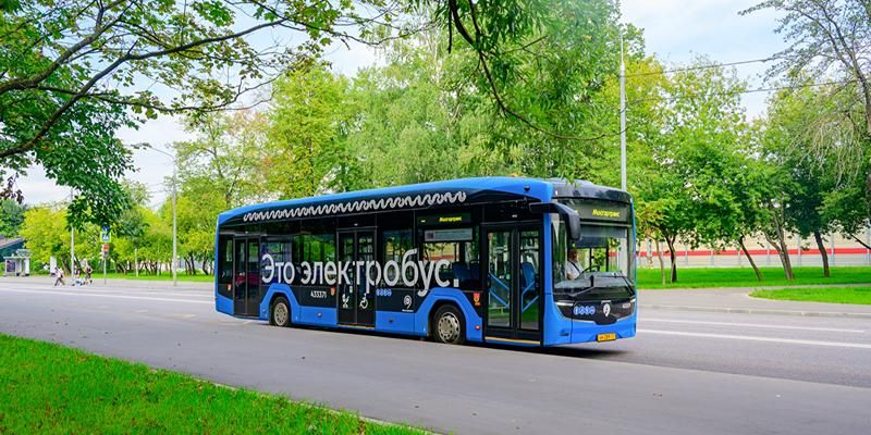 На маршрут № 409 в Вешняках вышли четыре новых электробуса поколения А5
