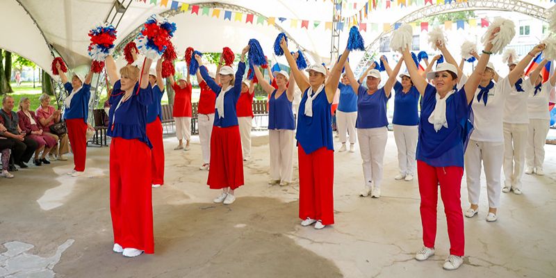 В фестивале клубов по интересам центров московского долголетия приняли участие более 25 тысяч человек