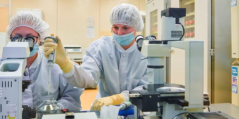 Столичный завод начинает производство биотехнологических лекарств полного цикла
