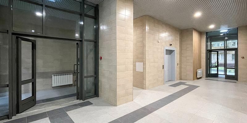 Москвичи могут сообщить о неисправности освещения в доме или на улице на портале «Наш город»