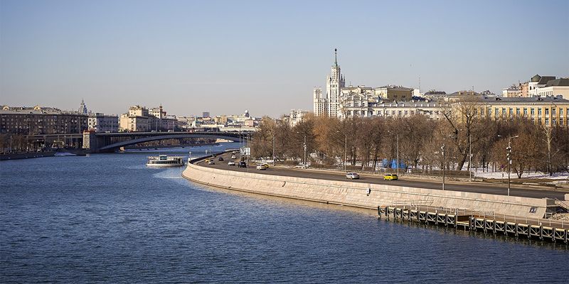 Московские набережные готовят к открытию навигации