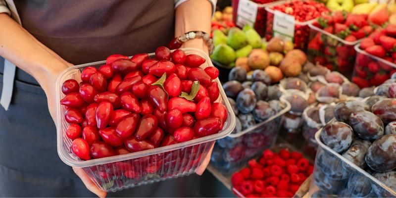 Кизил нового урожая появился на московских ярмарках