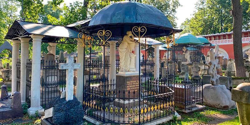 Какие архитектурные шедевры хранят столичные некрополи