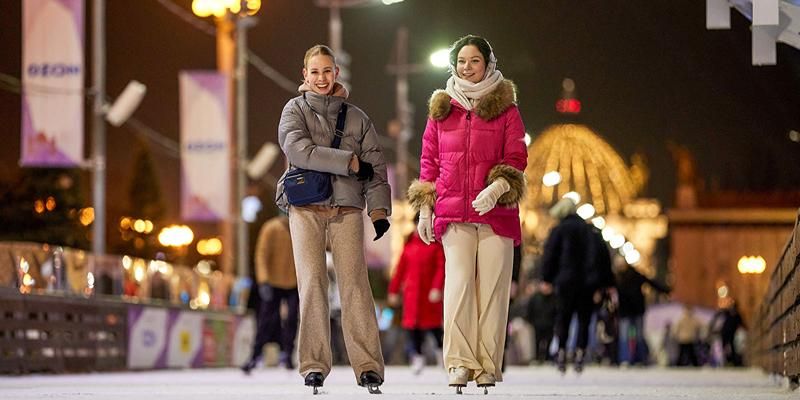 «Зима в Москве»: на катке ВДНХ пройдет сеанс ночного катания