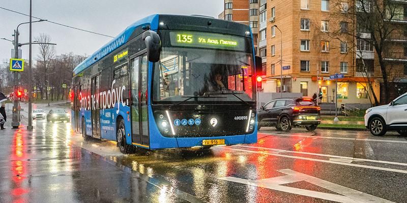 Еще девять выделенных полос начнут работать в Москве с 13 декабря