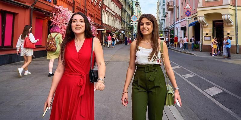 Ешь, гуляй, дыши: несколько улиц в центре Москвы станут пешеходными в выходные