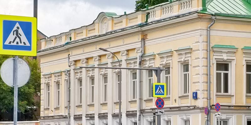 На городские торги выставили коммерческое помещение в историческом здании на Яузской улице