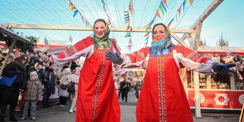 Сказки, народные игры и угощения: кинопарк «Москино» ждет гостей на Масленицу
