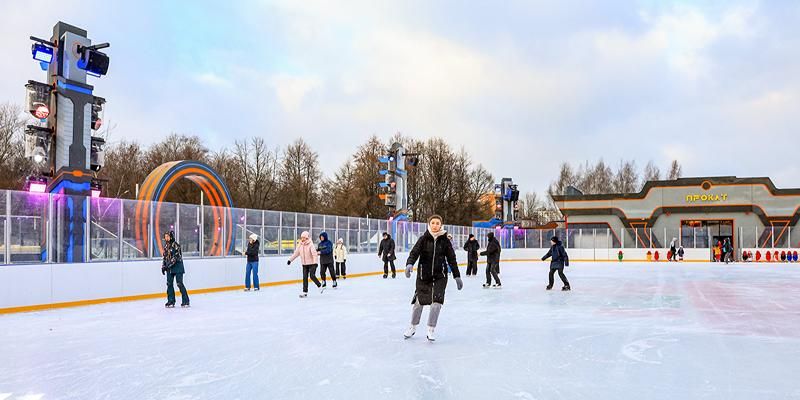Катки на площадках «Московских сезонов» будут открыты до конца зимы