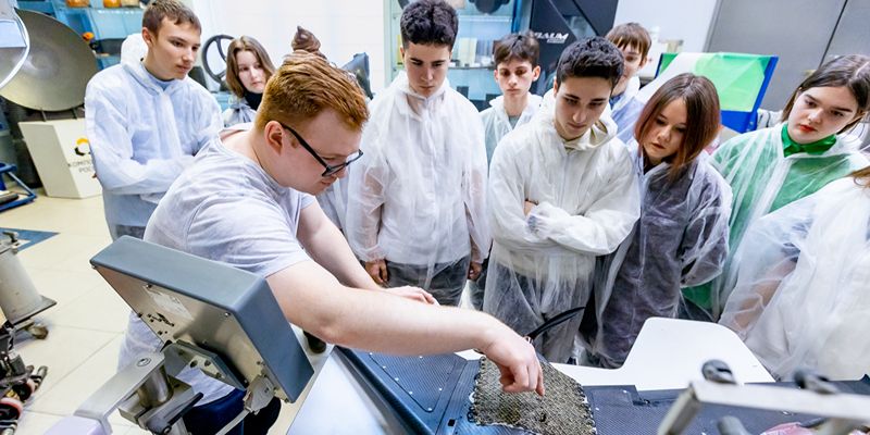 Столичные школьники провели предпрофессиональные каникулы в ведущих вузах