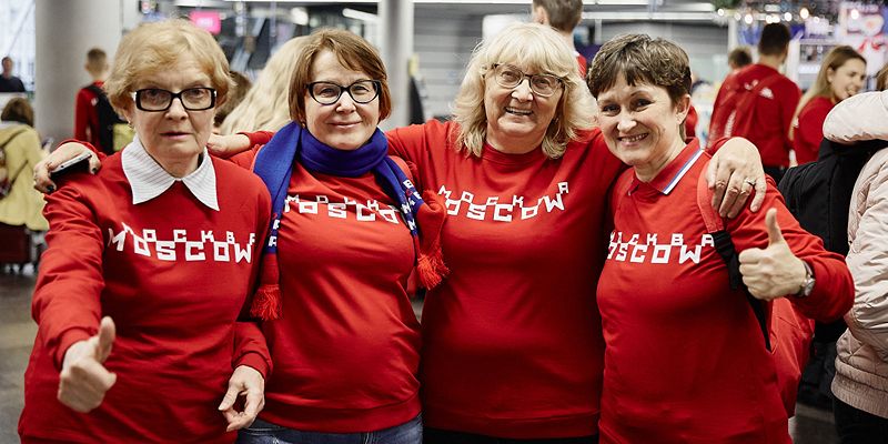 «Серебряные» волонтеры: как москвичи старшего возраста помогают городу