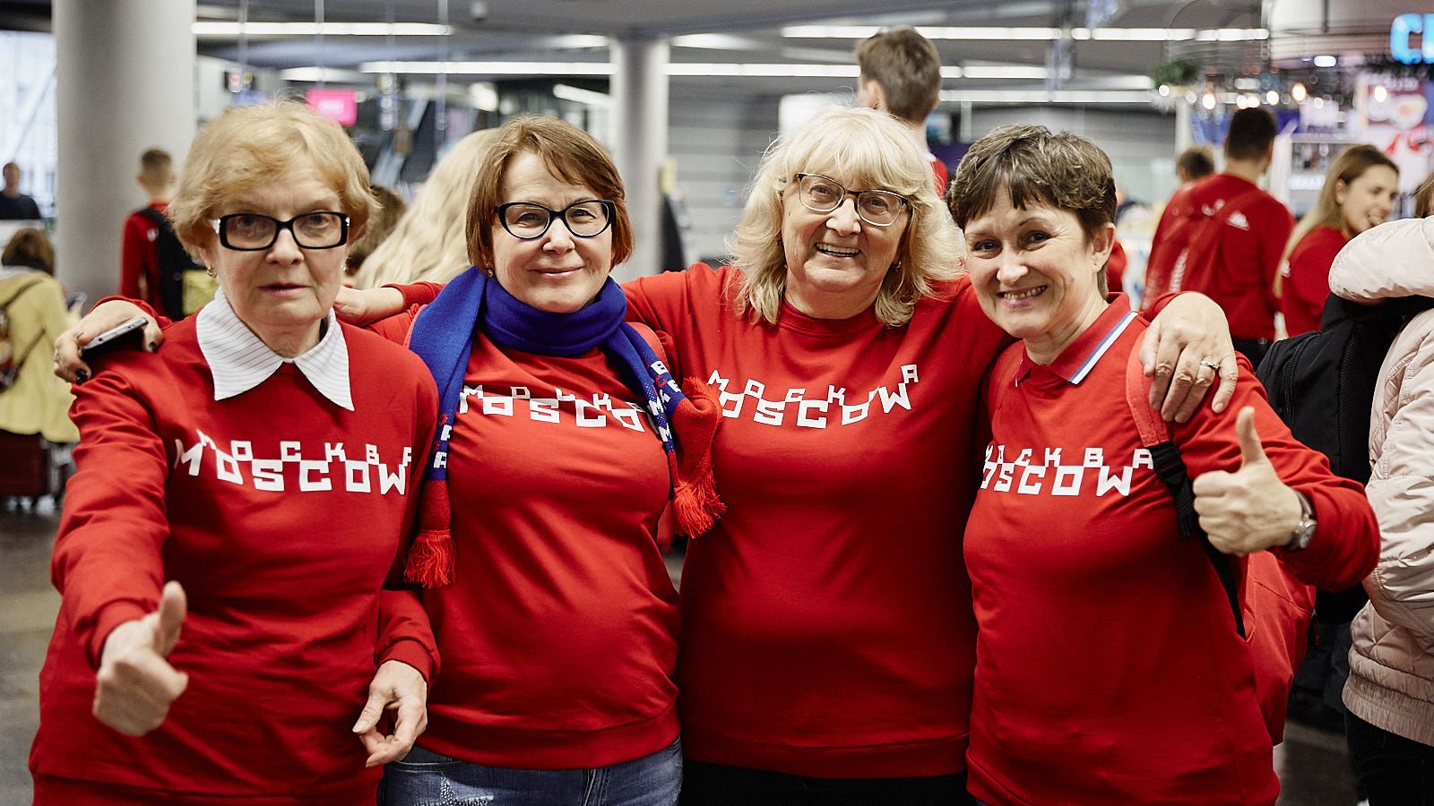 Серебряные волонтеры: как москвичи старшего возраста помогают городу
