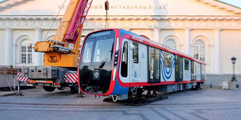 На выставку «Станция Манеж» доставили самый современный вагон метро