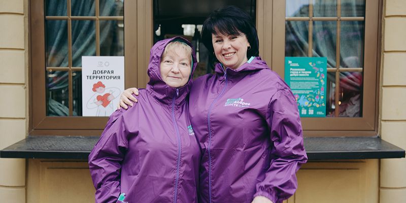 «Серебряными» волонтерами в столице стали уже более 1,2 тысячи москвичей