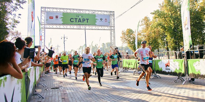 «Уже бегу!»: в Парке Горького пройдет спортивный праздник в честь 10-летия парковых забегов