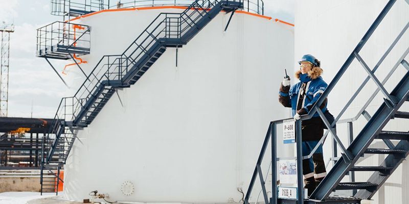 На Московском нефтеперерабатывающем заводе началась модернизация нефтехранилища