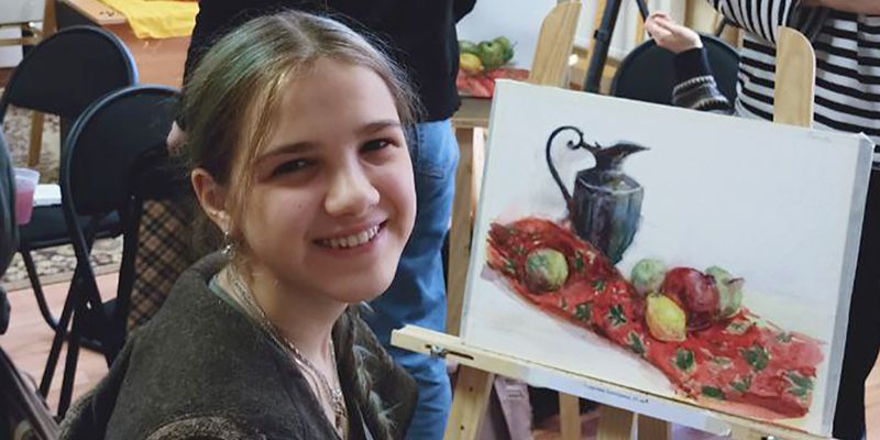 От первого взмаха кистью — к выставкам: как московские художественные школы развивают таланты детей