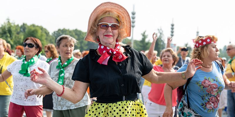 «Московское долголетие» приглашает горожан старшего поколения на танцевальный флешмоб