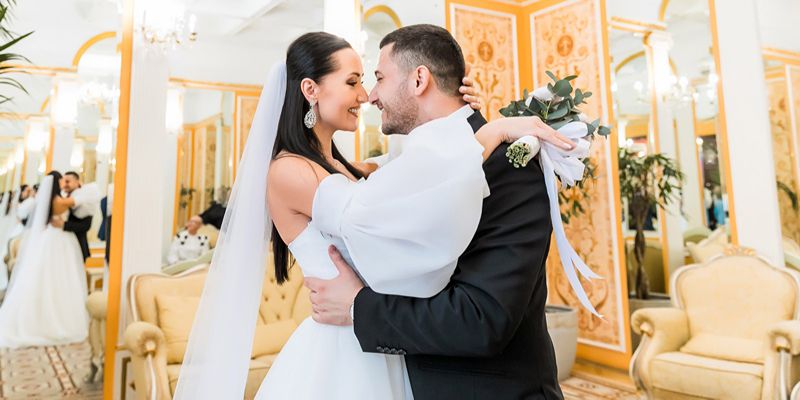 Создание семьи, выбор имени и первый паспорт: как менялись торжественные церемонии в Москве