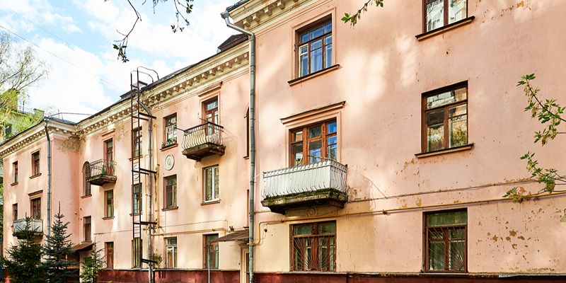 285 домов капитально отремонтируют в ВАО в этом году