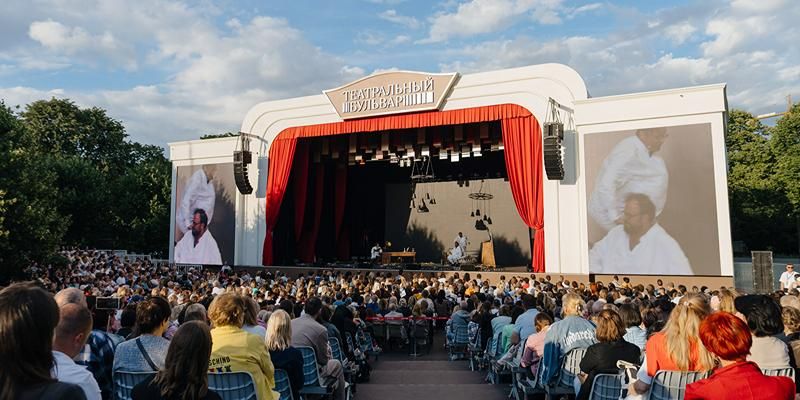На фестивале «Театральный бульвар» покажут спектакль о Чехове и Чайковском