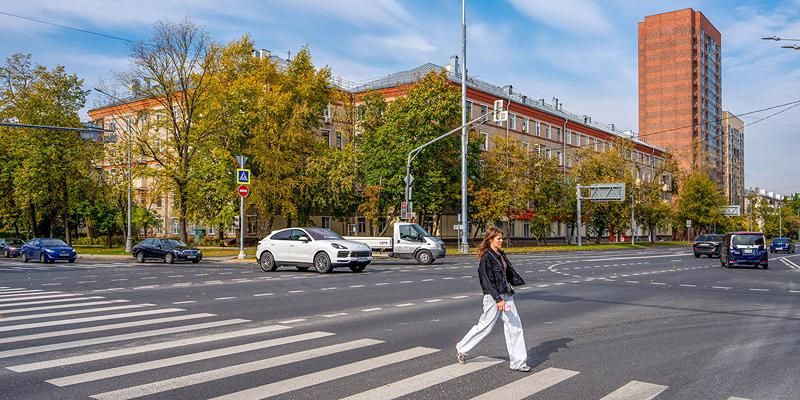 На Люблинской улице обновили асфальтовое покрытие