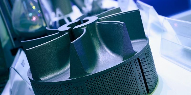 В Москве создали первый российский 3D-принтер для крупногабаритной печати металлом
