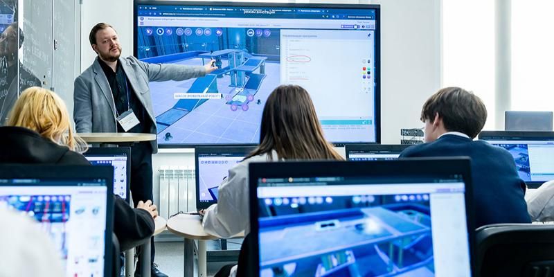 Три тысячи московских учителей пройдут обучение по работе с нейросетями