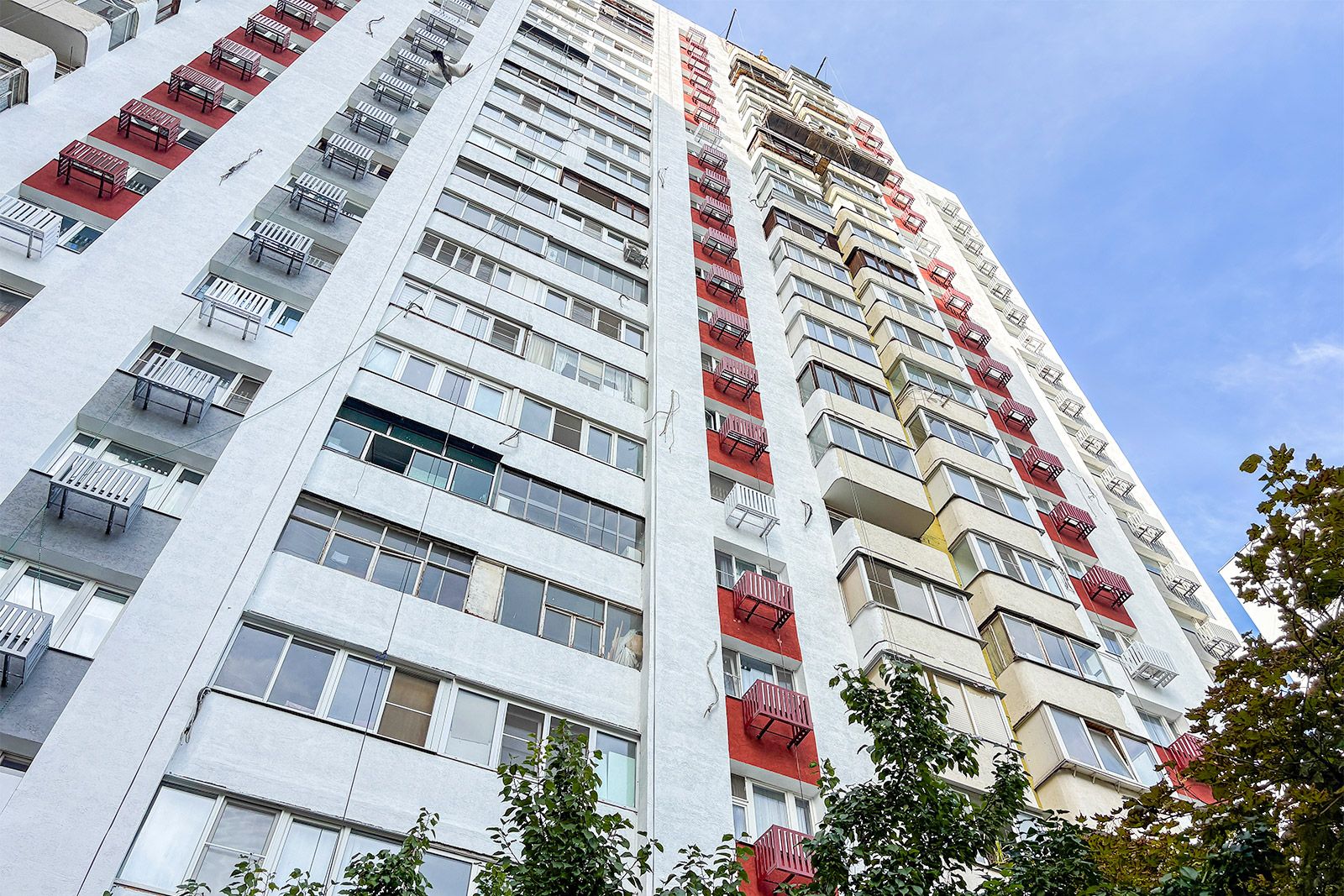 На Ореховом бульваре капитально отремонтируют три жилых дома