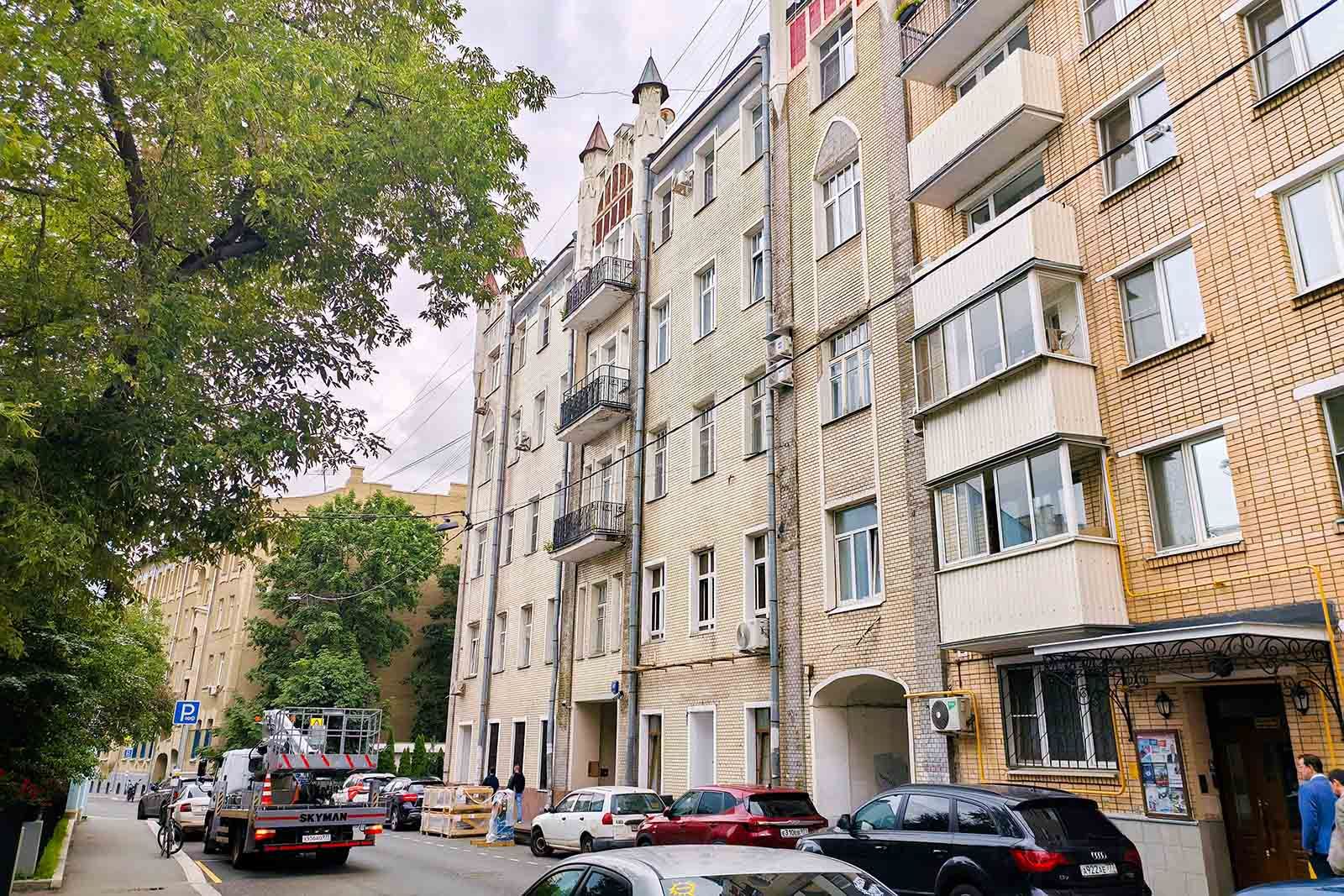 Крупное нежилое помещение в Басманном районе реализуют на городских торгах