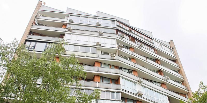 Голоса детства: в столице за 10 лет привели в порядок 15 домов, где жили актеры, озвучивавшие мультфильмы