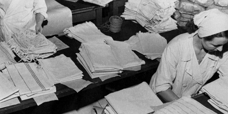 Битва за чистоту: Главархив рассказал, как в 1950-х годах москвичам возвращали прачечные