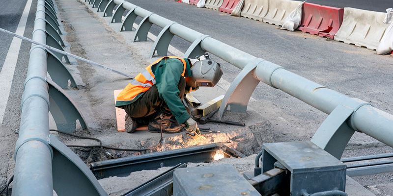 Завершается замена деформационных швов на мостовых сооружениях